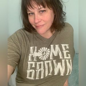 Home Grown T-shirt (Unisex)